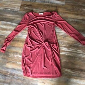 Long sleeve dress with knot on side- boutique